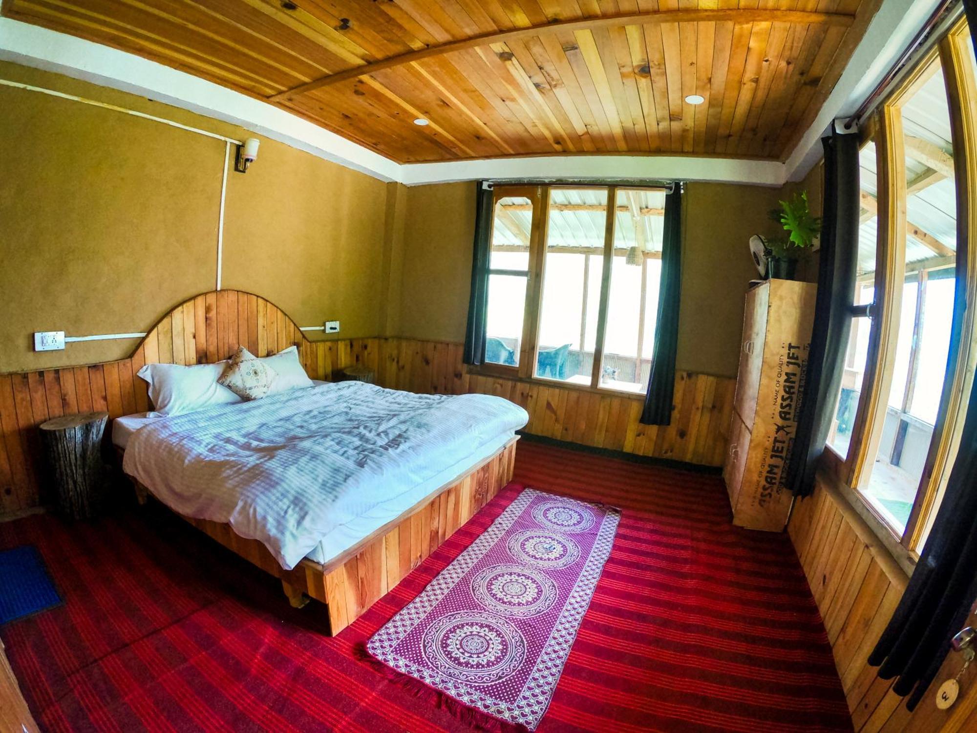 Tirthan Ecostay Gushaini Extérieur photo