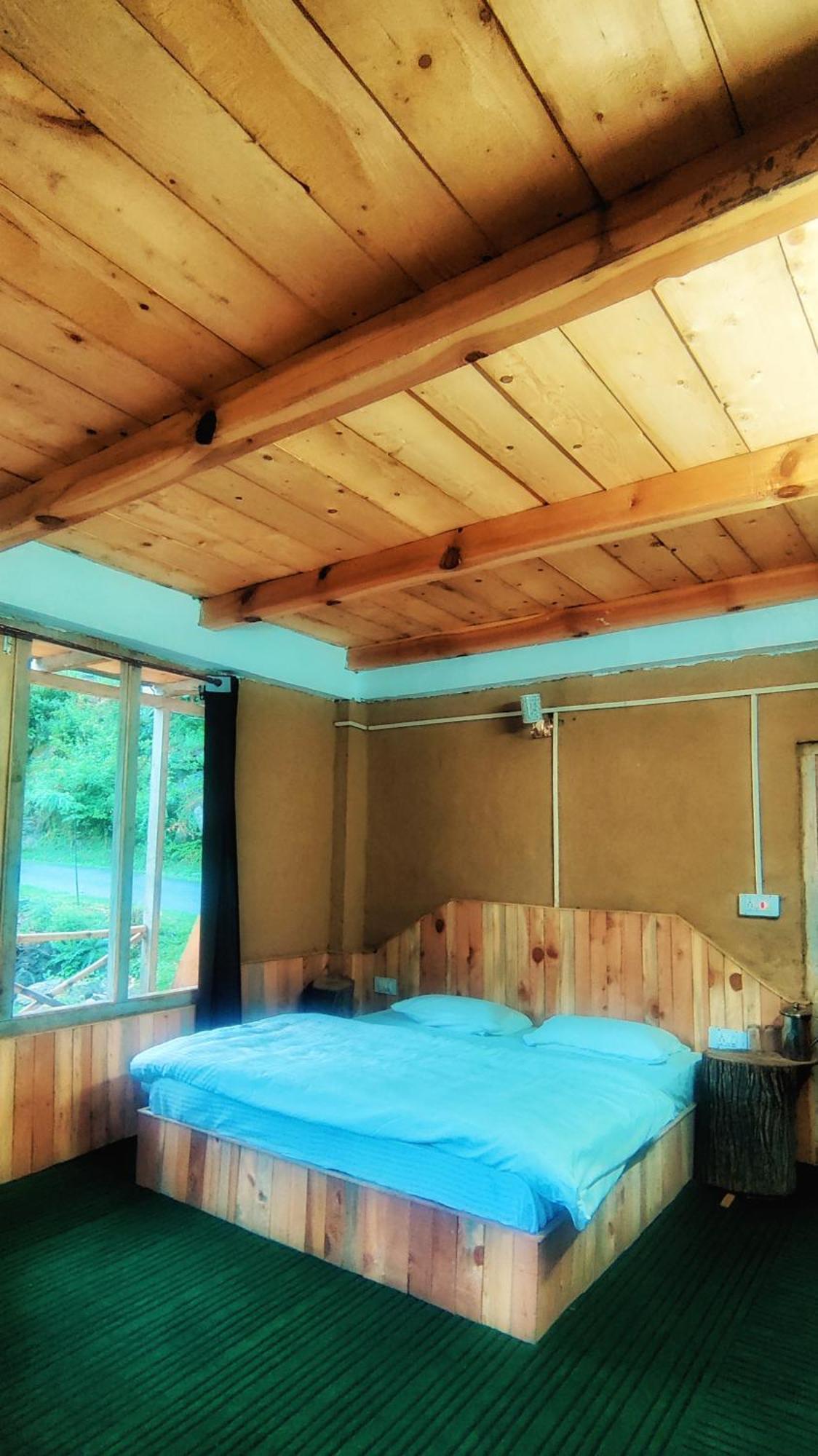 Tirthan Ecostay Gushaini Extérieur photo